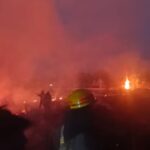 Jaunpur news पुलिस और फायर ब्रिगेड की सक्रियता से बची किसानों की फसल