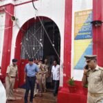 Jaunpur news जिलाधिकारी एवं पुलिस अधीक्षक ने जिला कारागार का किया निरीक्षण