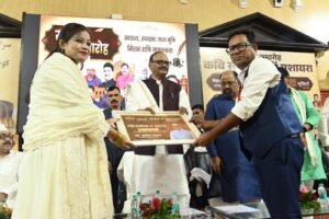 Jaunpur news फ़्रेंड्स ग्रुप ट्रस्ट द्वारा लोगों को एक मंच पर लाना सकरात्मक कार्य :बृजेश पाठक