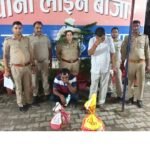 Jaunpur news आबकारी इंस्पेक्टर ने अवैध शराब के साथ दो को किया गिरफ्तारज