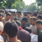 Jaunpur news जेवेलर्स की दुकान के बरामदे में सो रहे अधेड़ की बेरहमी से हत्या, सिर पर भारी वस्तु से वार सुबह शव मिलने से सनसनी