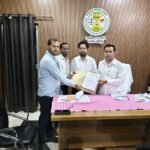 Jaunpur news शाहगंज लेखपाल संघ ने किया जोरदार आंदोलन का ऐलान