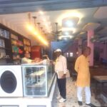 Jaunpur news जौनपुर में खाद्य विभाग की बड़ी कार्रवाई, 57 किलो रसगुल्ला नष्ट; 2848 किलो उड़द की दाल सीज